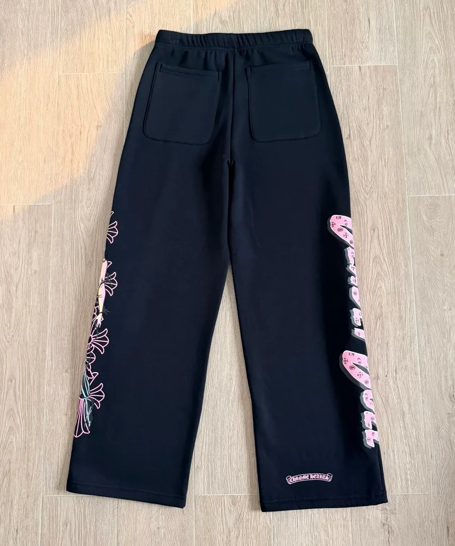 Черные спортивные штаны Chrome Hearts x Deadly Doll, вид сзади