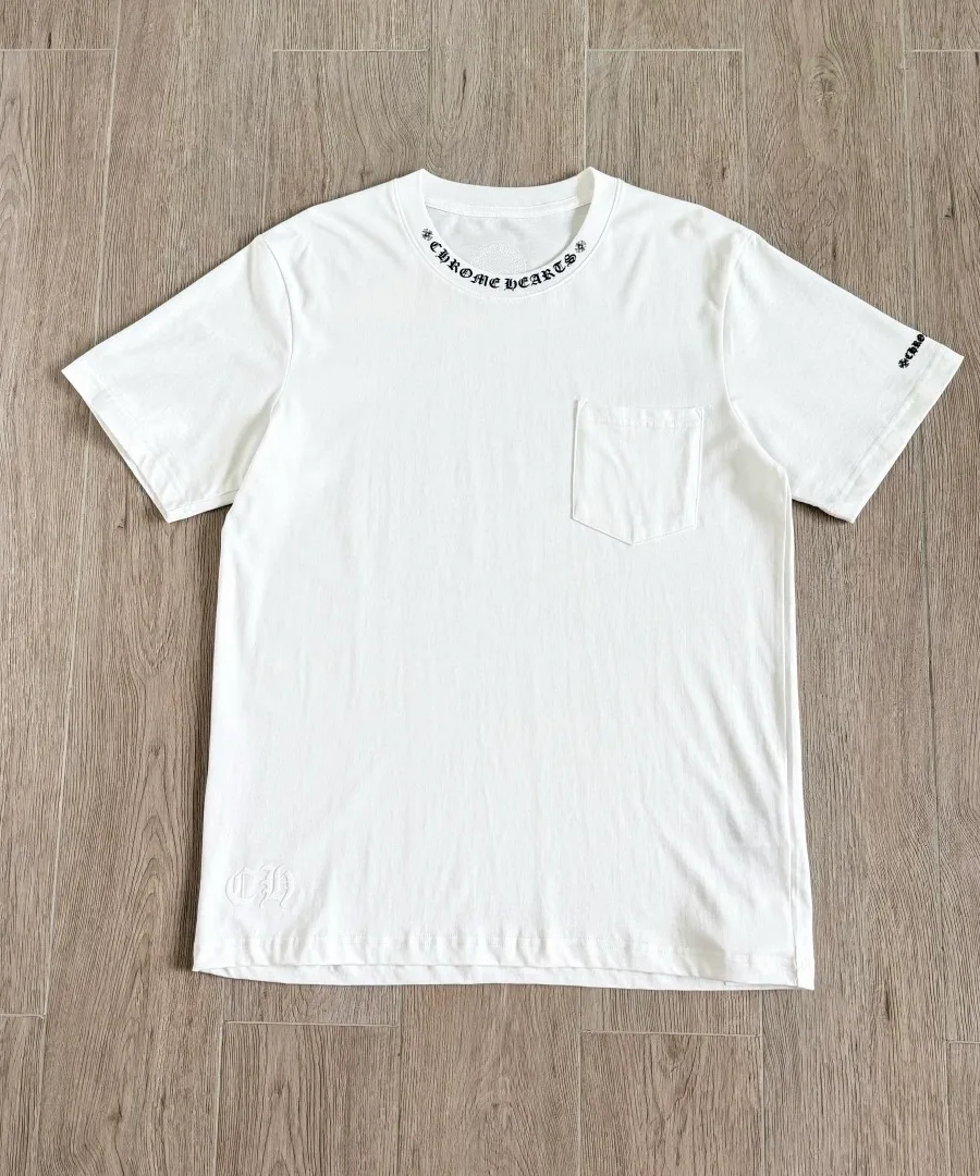 Белая футболка Chrome Hearts спереди