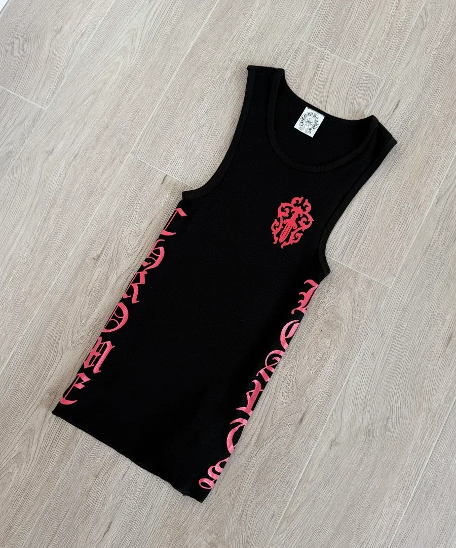 Черная трикотажная майка Chrome Hearts, вид под углом