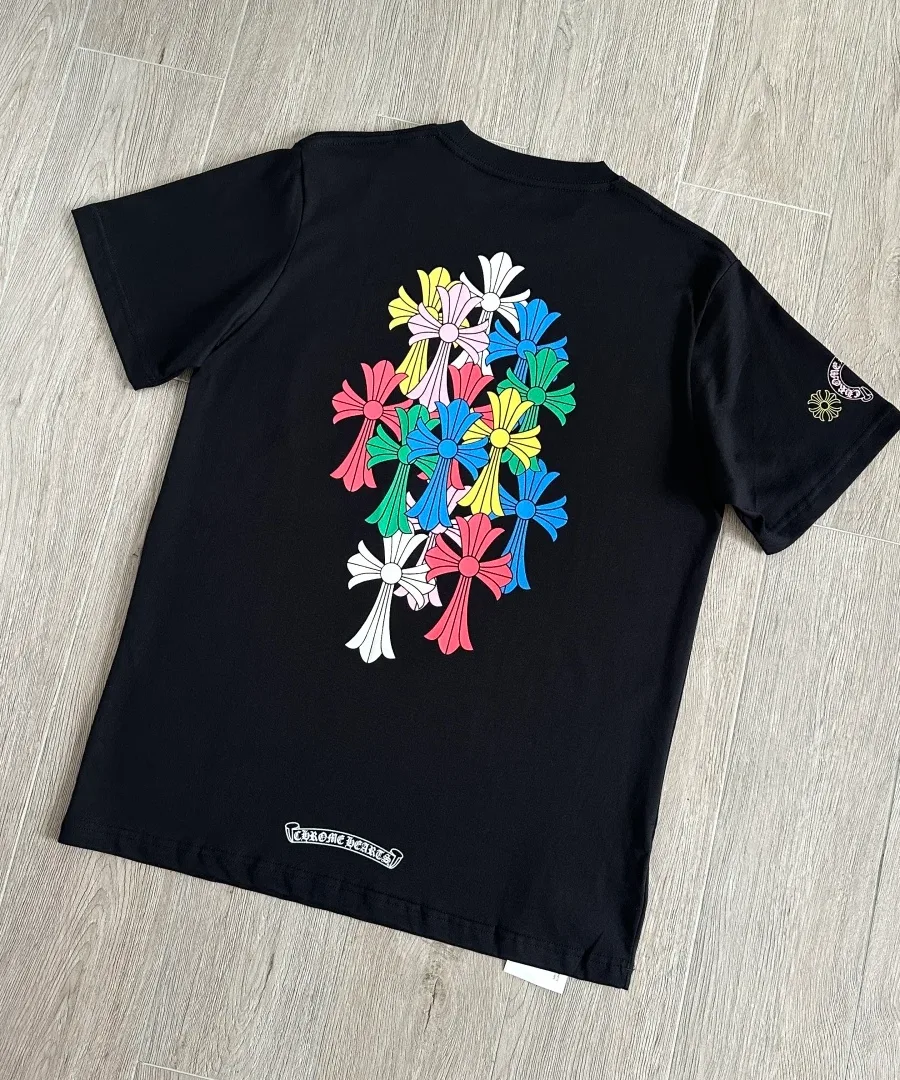 Футболка Chrome Hearts черного цвета сзади под углом