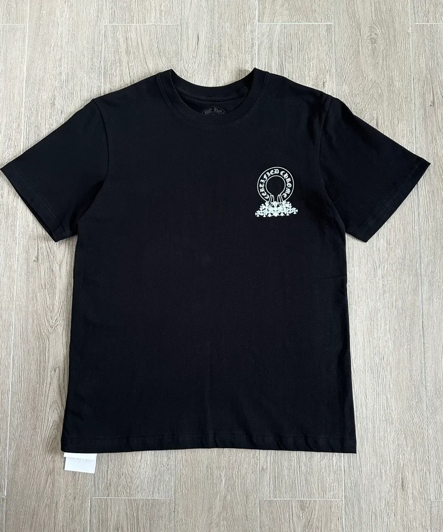 Черная футболка Chrome Hearts, вид сзади