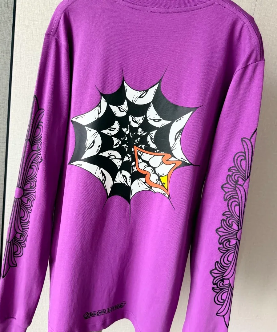 Фиолетовый лонгслив Chrome Hearts Matty Boy Spider Web, принт на спине крупным планом