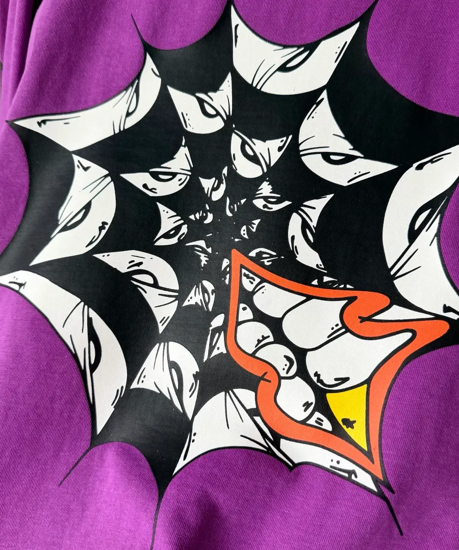 Принт паутины на спине фиолетового лонгслива Chrome Hearts Matty Boy Spider Web