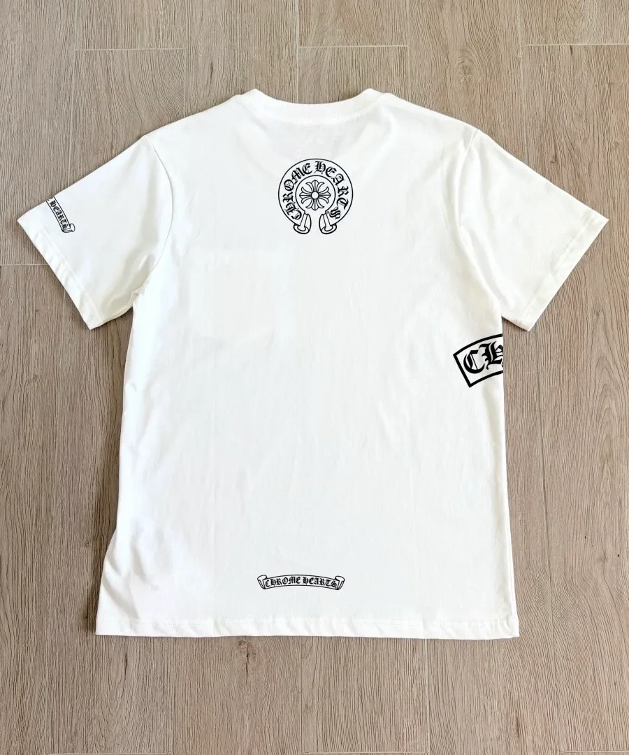 Белая футболка Chrome Hearts, вид со спины