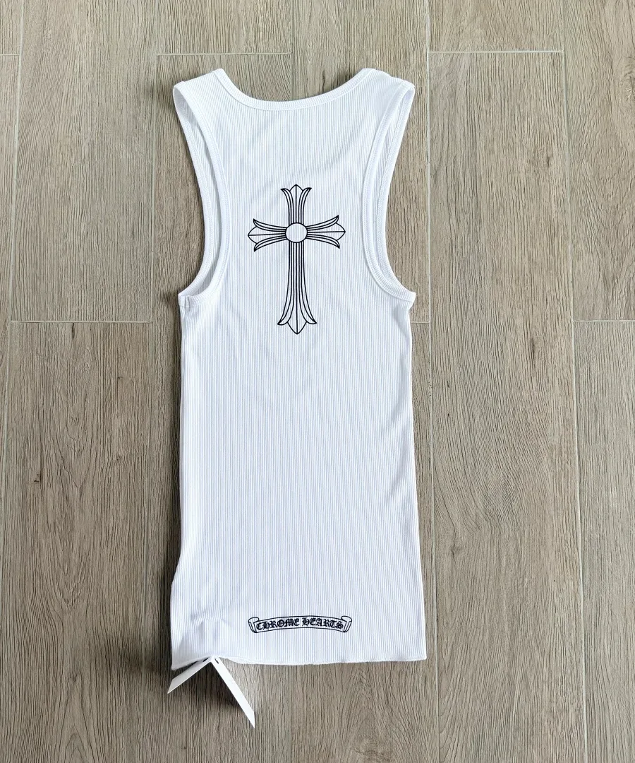 Белая майка Chrome Hearts, вид сзади с принтом креста