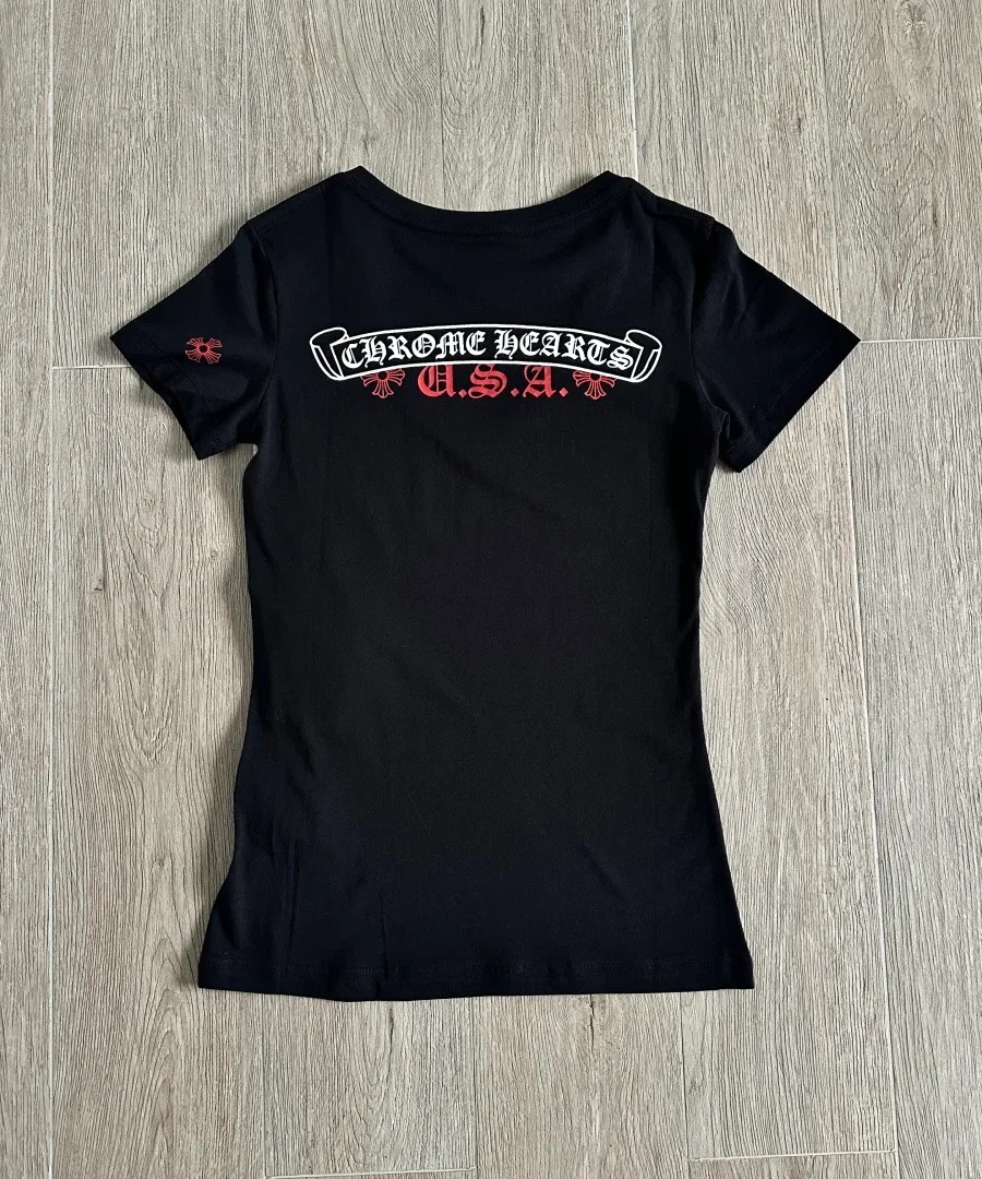 Женская футболка Chrome Hearts чёрного цвета, вид сзади