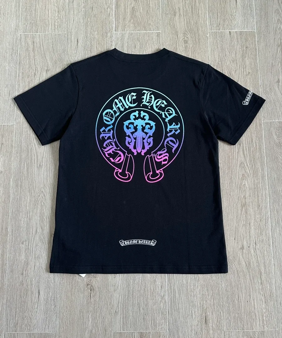 Черная футболка Chrome Hearts вид сзади