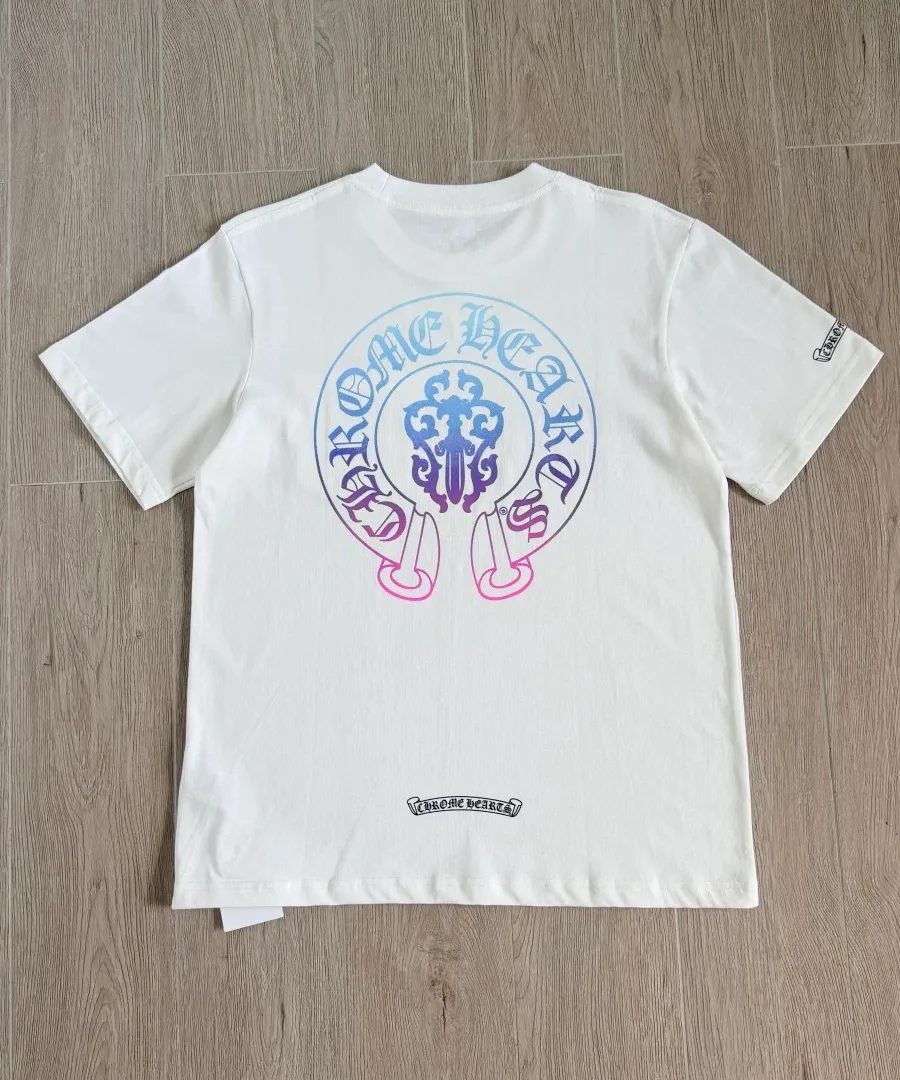 Белая футболка Chrome Hearts вид сзади