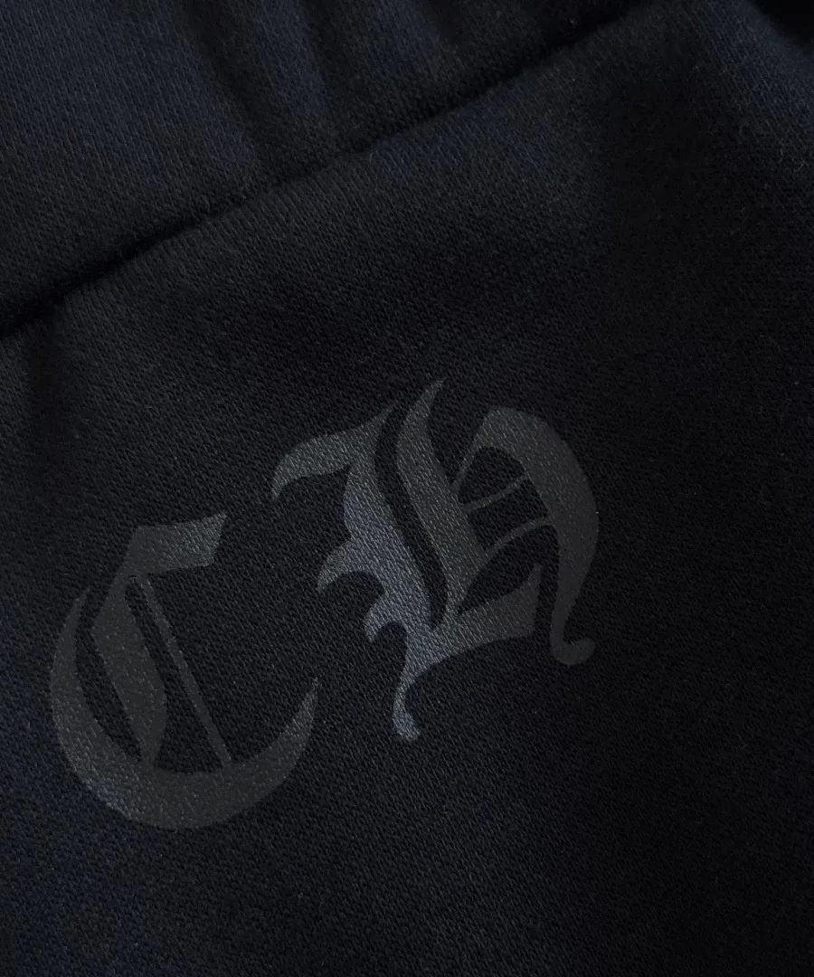 Черный вышитый логотип CH на спортивных штанах Chrome Hearts