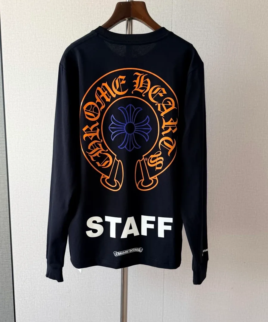 Лонгслив Chrome Hearts STAFF на вешалке, вид сзади