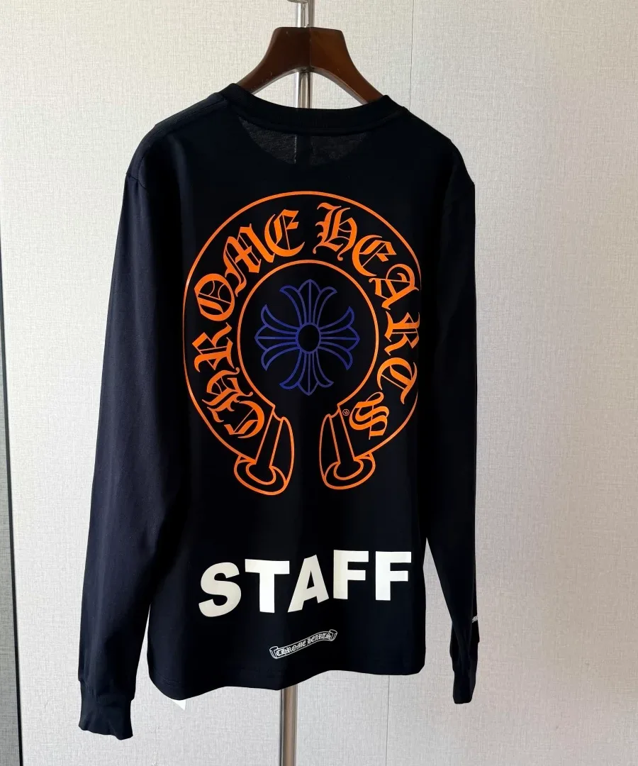 Лонгслив Chrome Hearts STAFF на вешалке, вид со спины