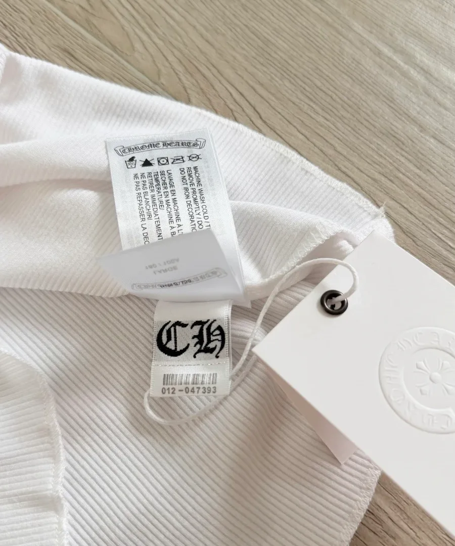 Внутренний ярлык с логотипом Chrome Hearts