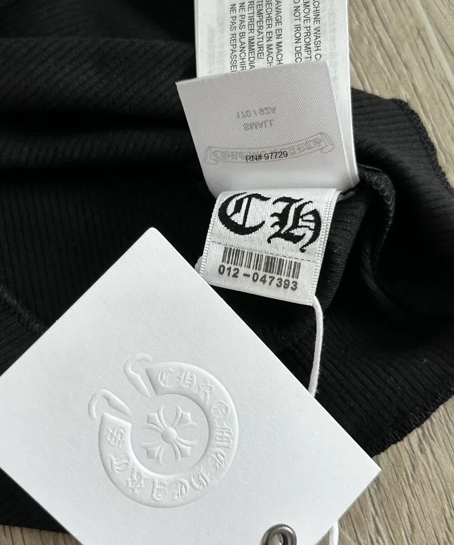 Фирменные бирки и ярлыки Chrome Hearts
