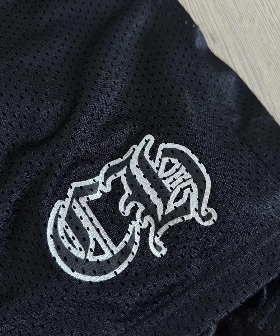 Серебристый принт CH с блестками на шортах Chrome Hearts