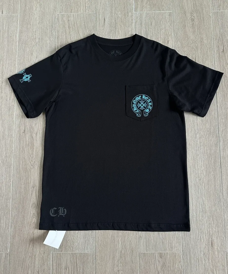 Черная футболка Chrome Hearts CH23SS, вид спереди