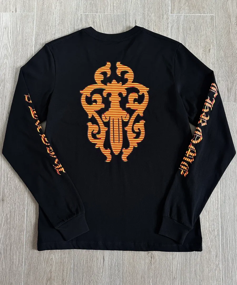 Черный лонгслив Chrome Hearts с принтом, вид сзади