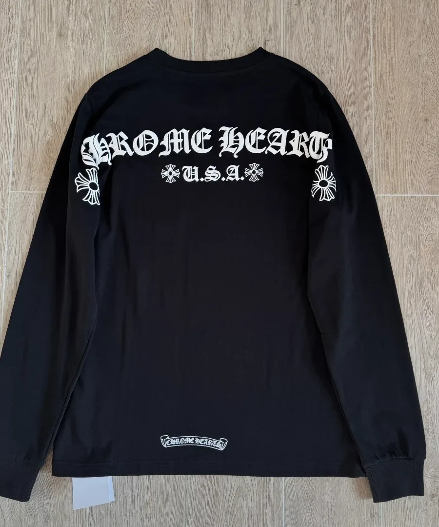 Черный лонгслив Chrome Hearts, вид сзади