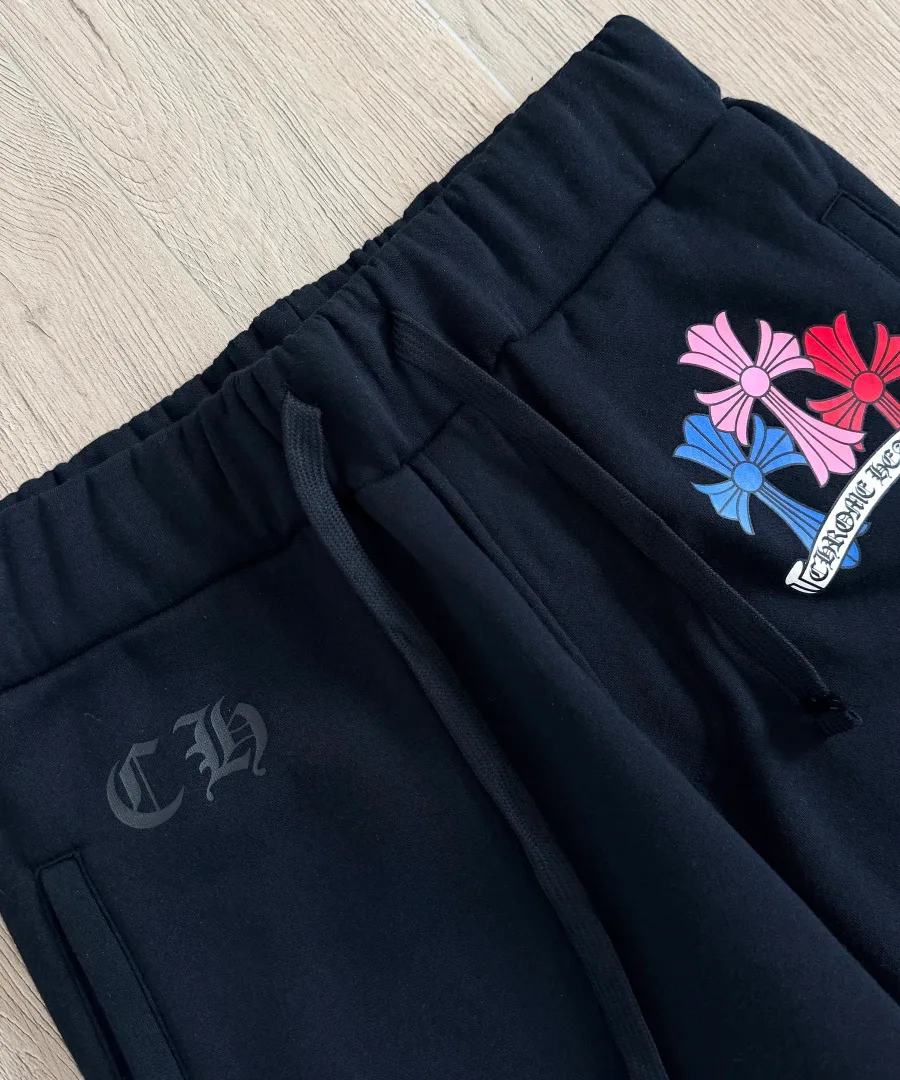 Верхняя часть спортивных штанов Chrome Hearts с карманами и принтами