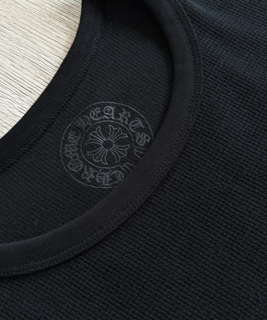 Круглый вырез горловины лонгслива Chrome Hearts