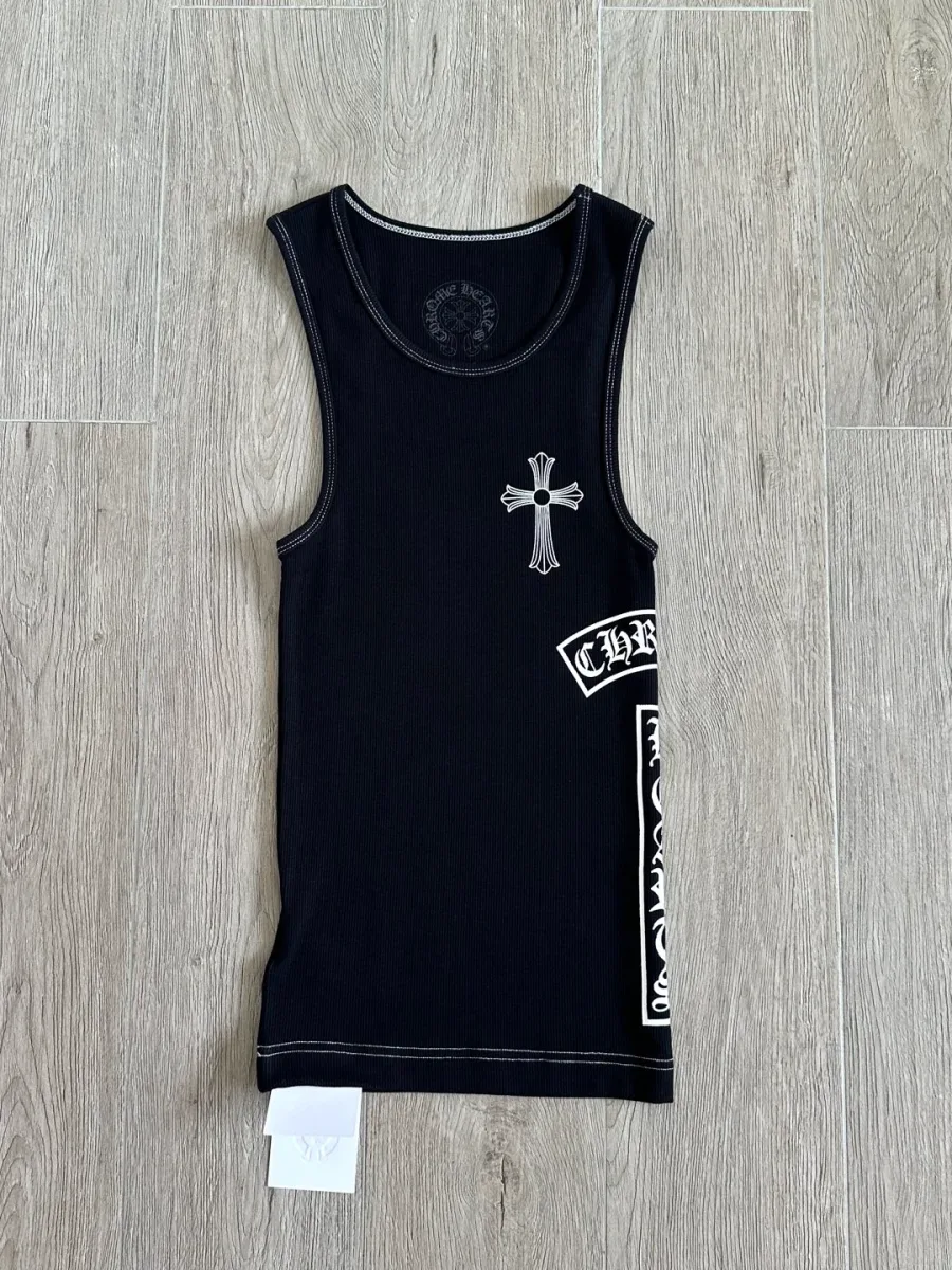 Черная майка Chrome Hearts, вид спереди