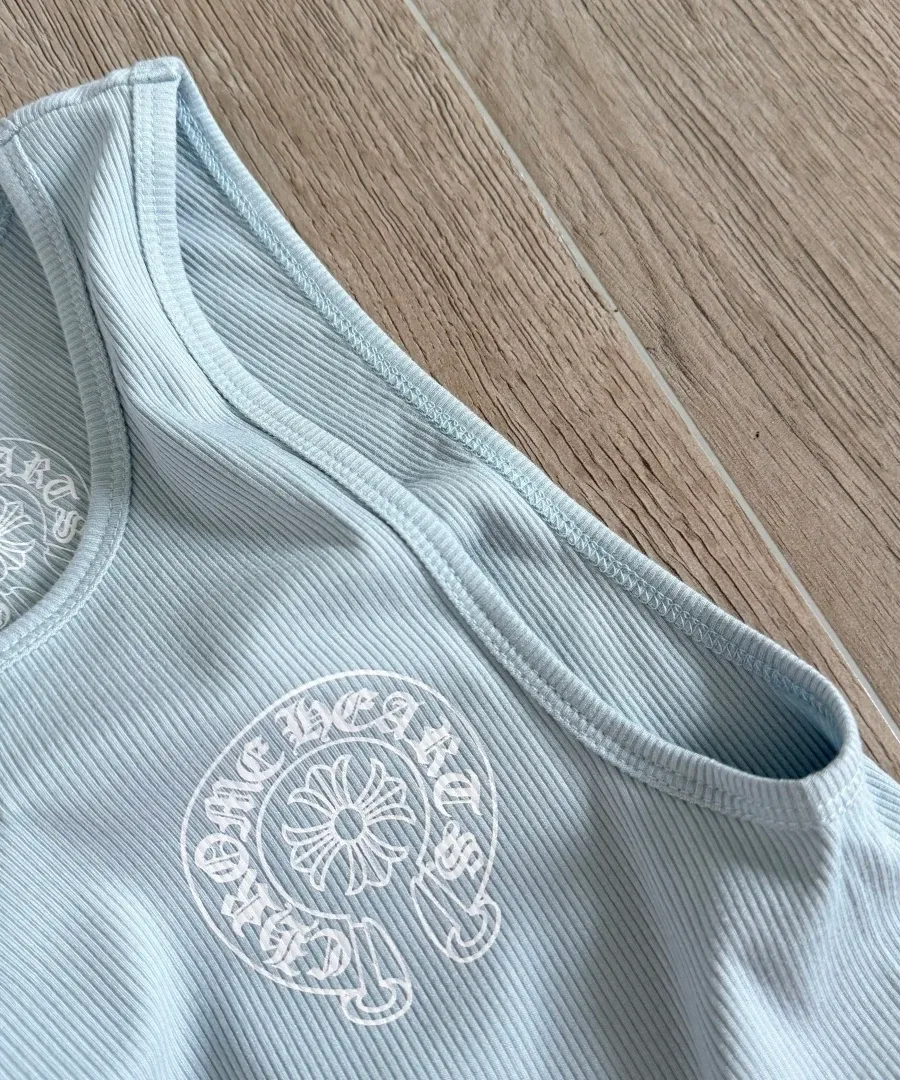 Бирка голубой майки Chrome Hearts