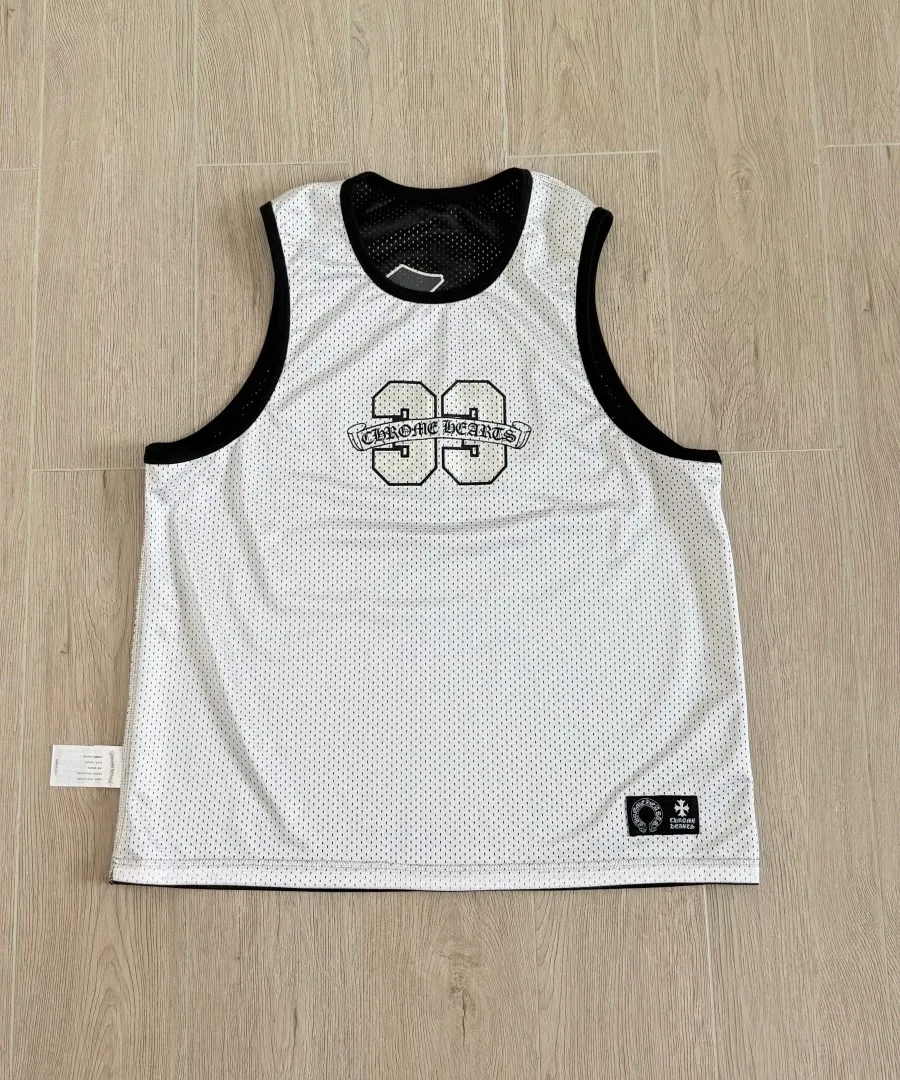 Двусторонняя майка Chrome Hearts, серебристо-серая сторона, вид спереди