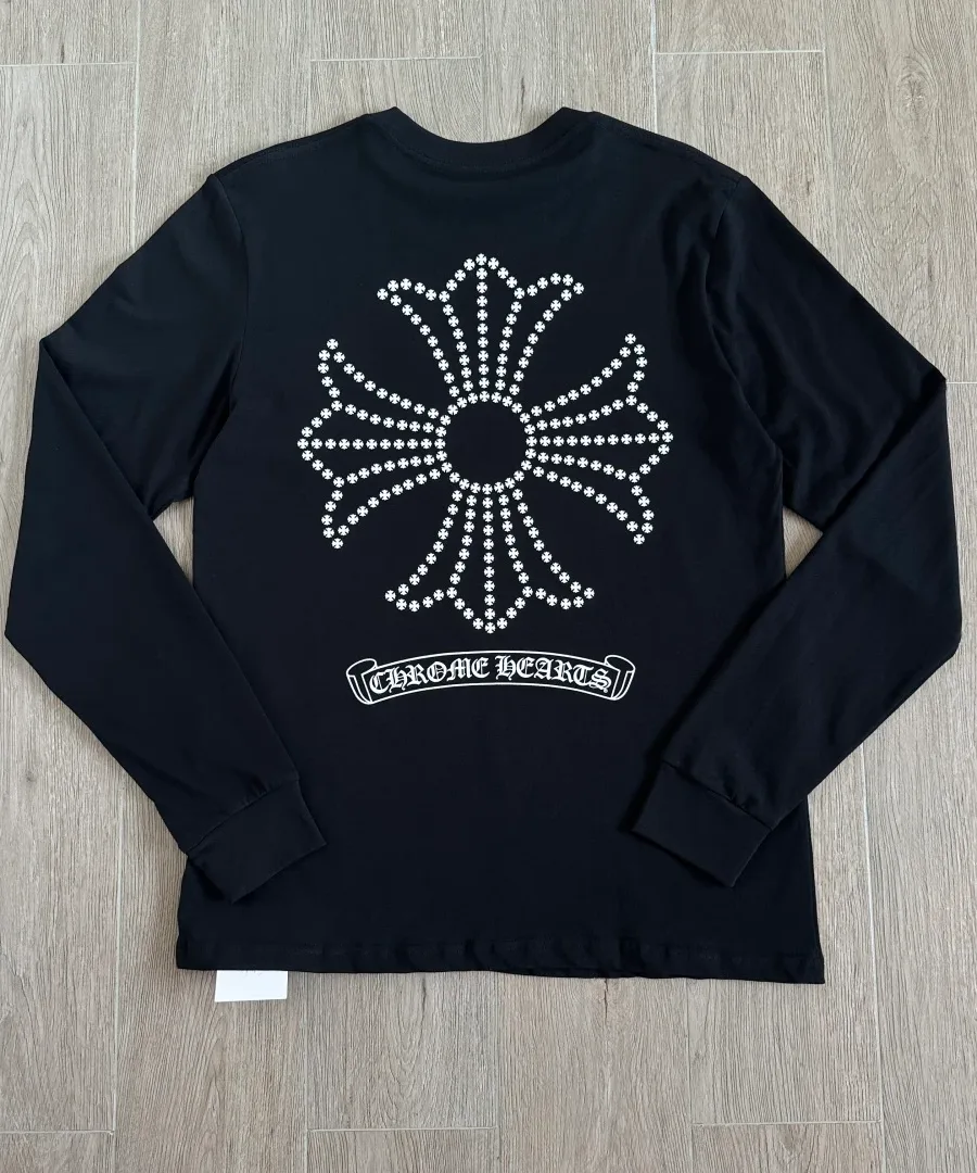Черный лонгслив Chrome Hearts, вид сзади с принтом