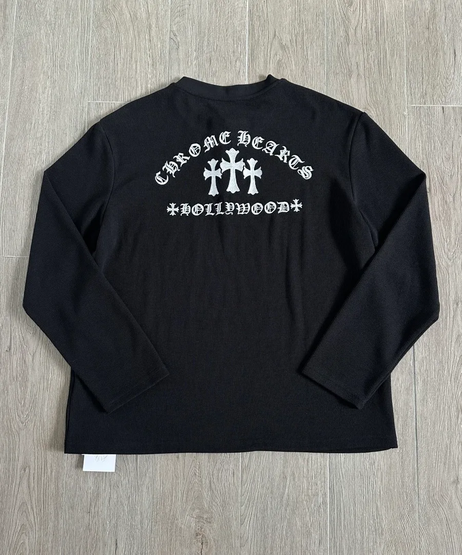 Черный лонгслив Chrome Hearts, вид сзади с вышивкой