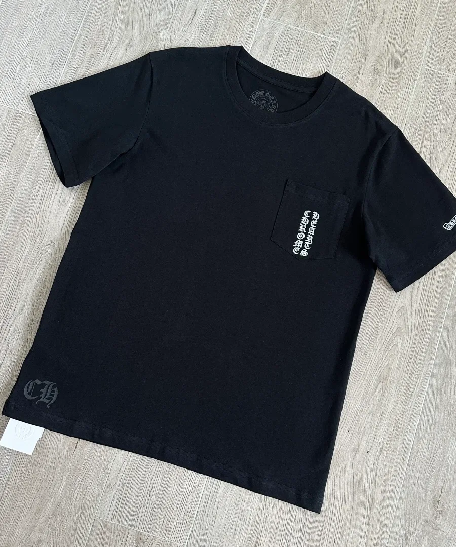 Черная футболка Chrome Hearts Tokyo City Limited под углом