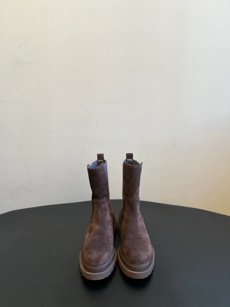 Brunello Cucinelli Коричневые замшевые ботинки челси с цепочкой Мониль
