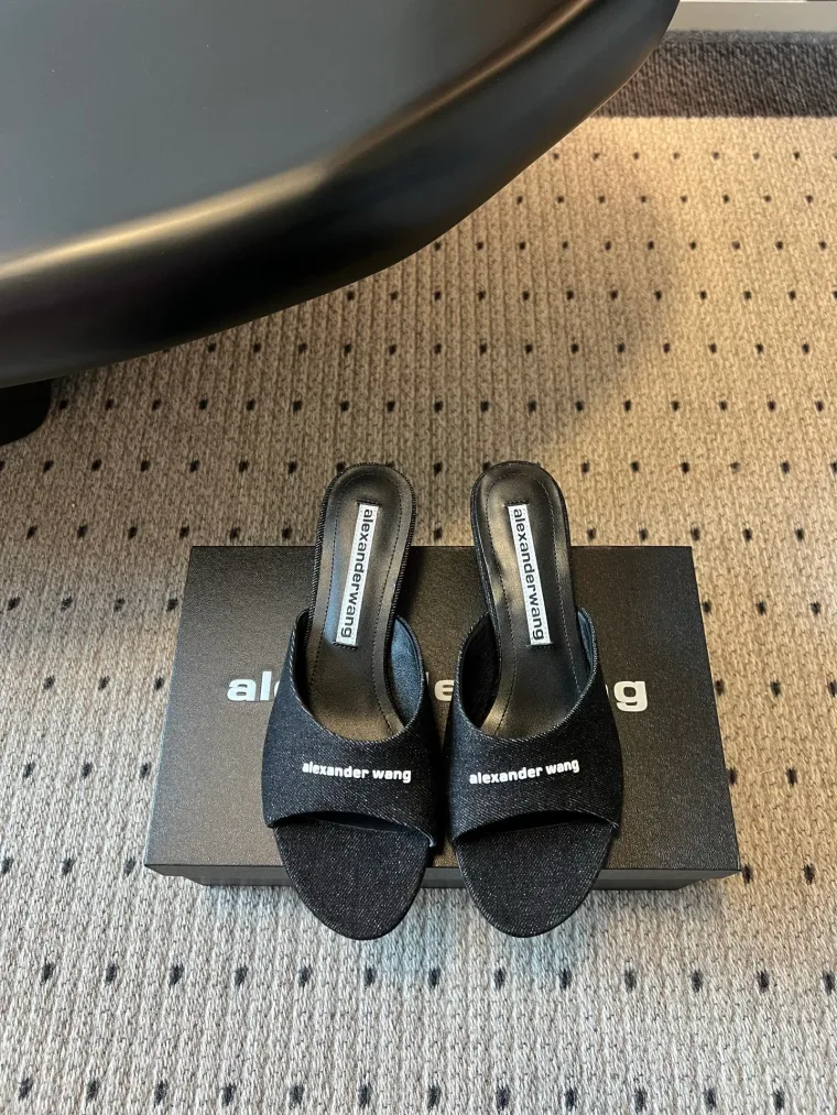 Alexander Wang Чёрные босоножки из денима с логотипом