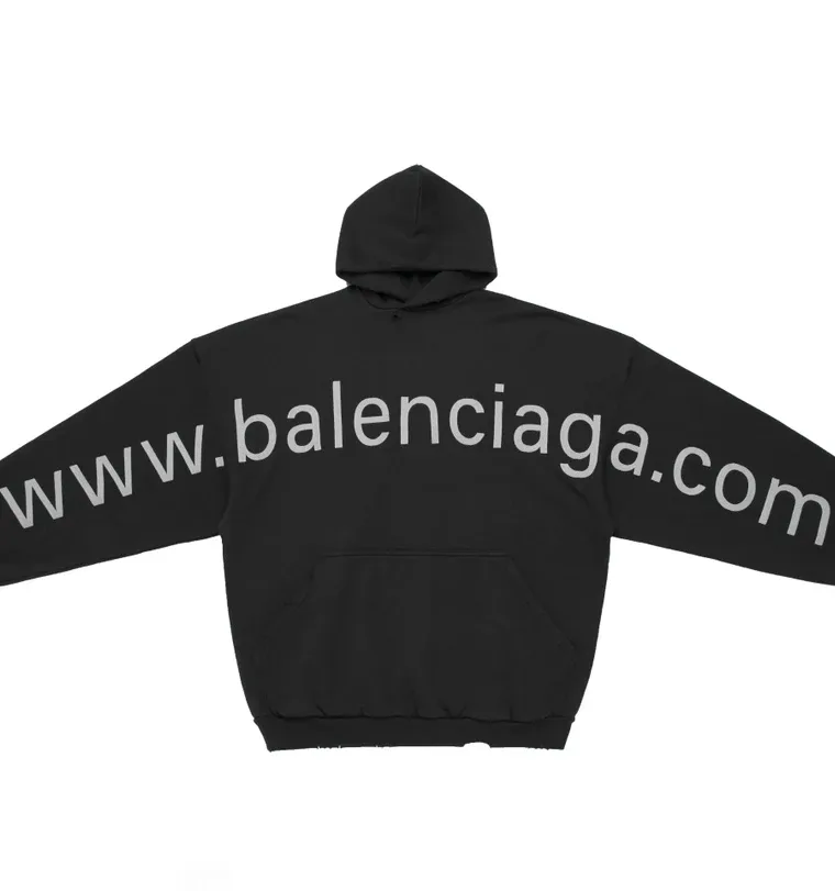 Balenciaga Чёрное худи с принтом www.balenciaga.com