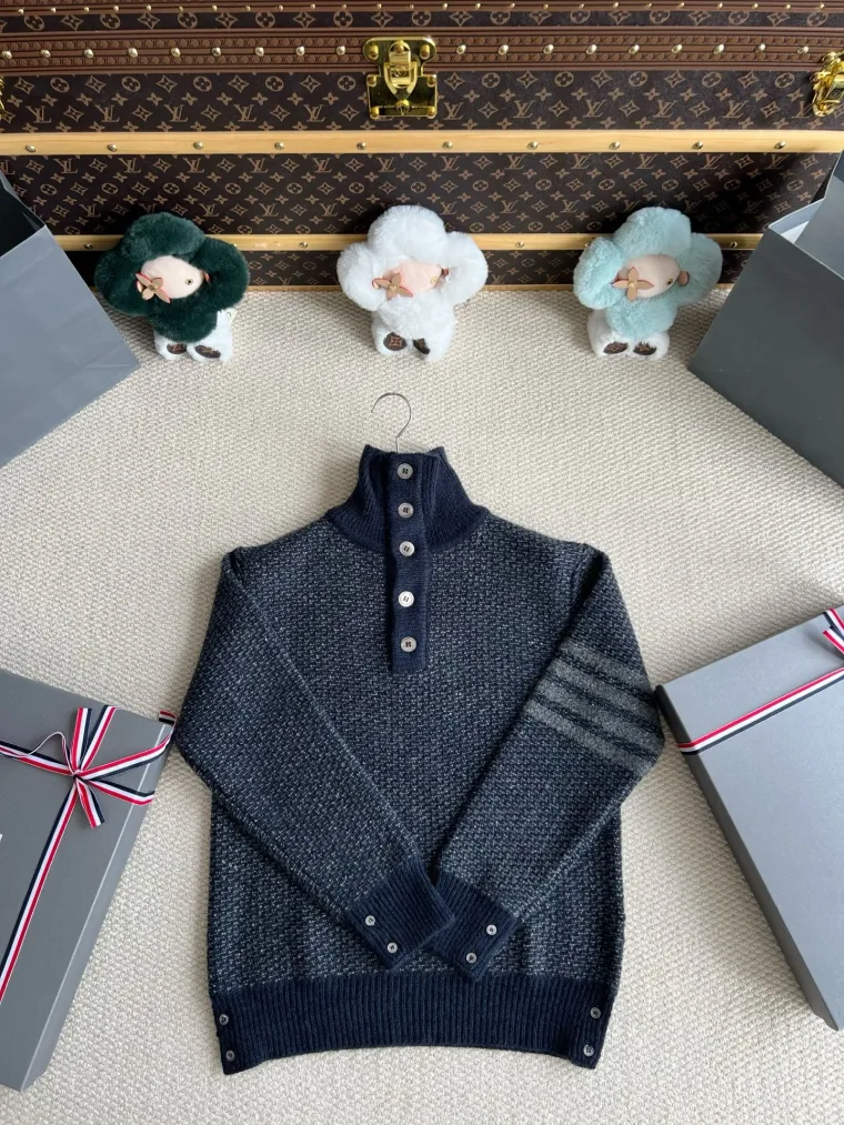 Thom Browne Тёмно-синий свитер фактурной вязки с планкой на пуговицах