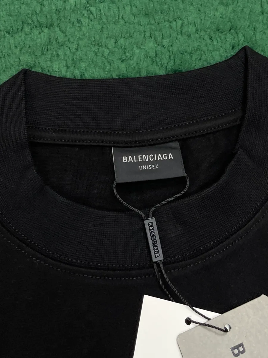 Круглая горловина футболки с тканевым ярлыком Balenciaga Unisex
