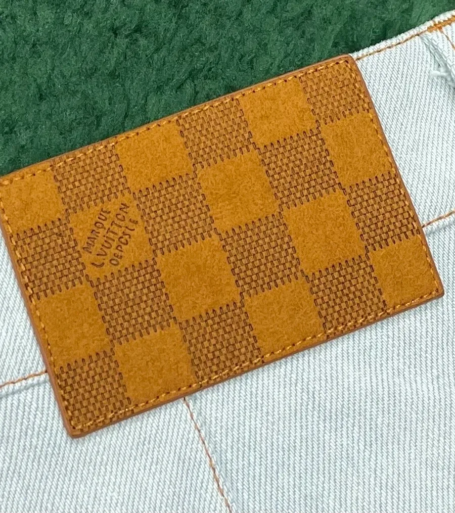 Задний кожаный патч с тиснением в шахматную клетку Damier