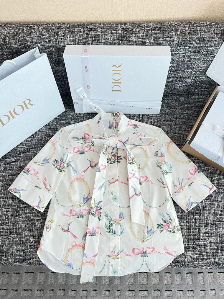 Dior Белая рубашка с акварельным принтом и воротником-бантом