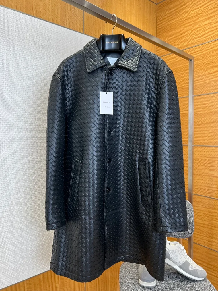 Bottega Veneta Пальто