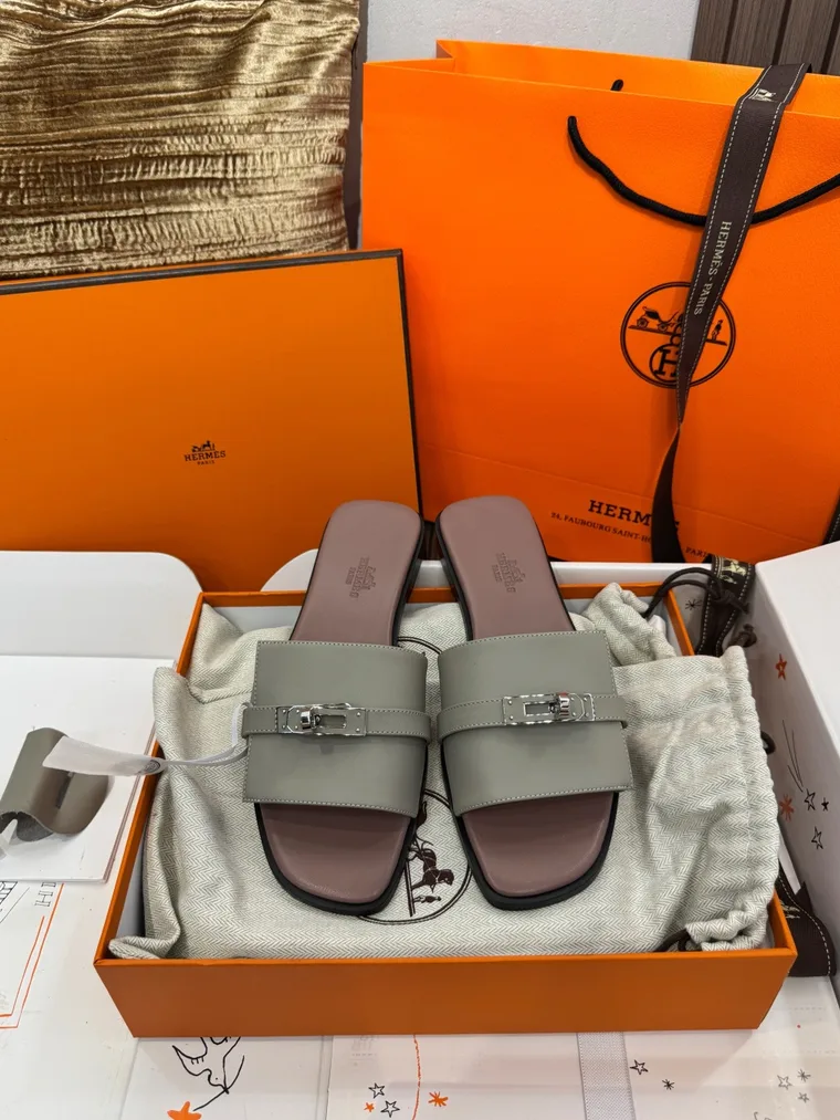 Hermes Лоферы