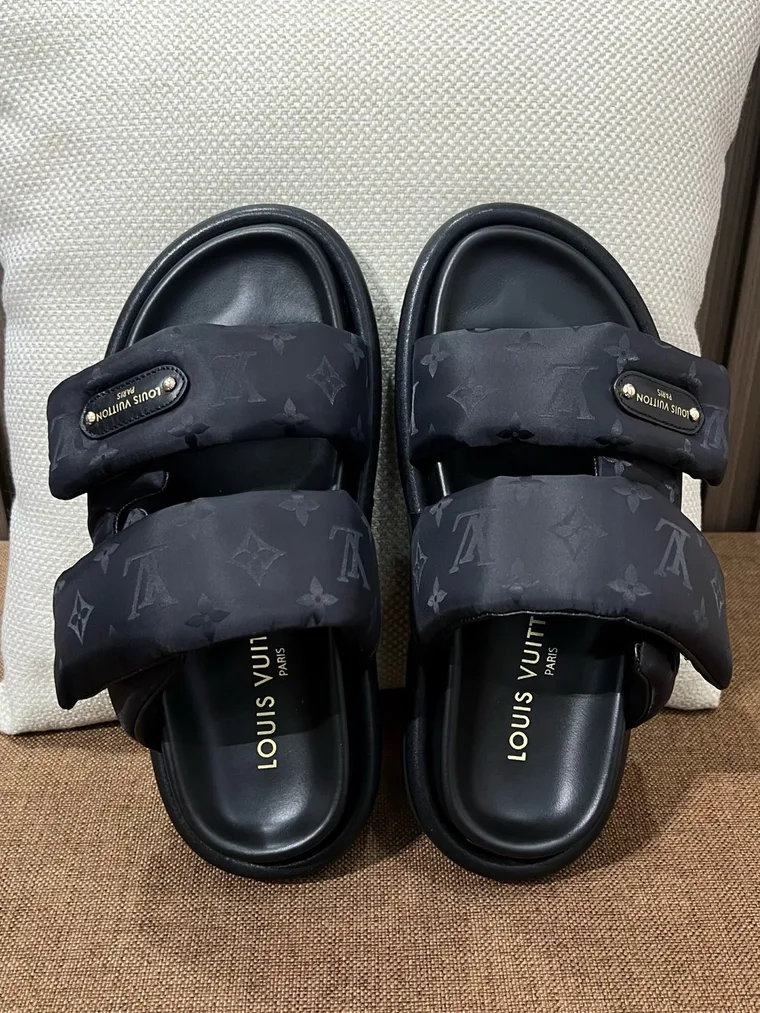 Louis Vuitton Тапки