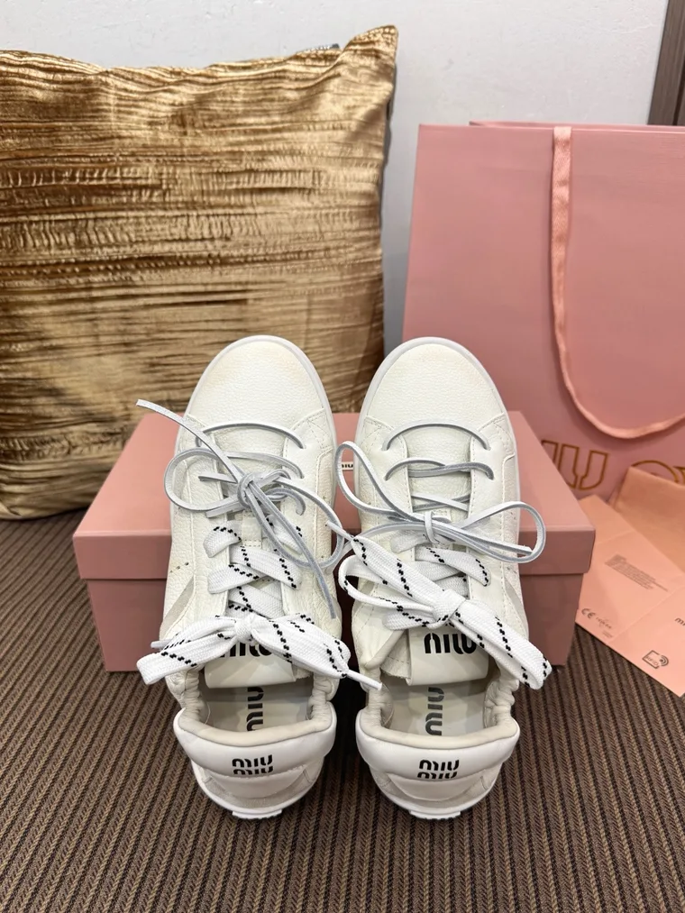 Miu Miu Кроссовки