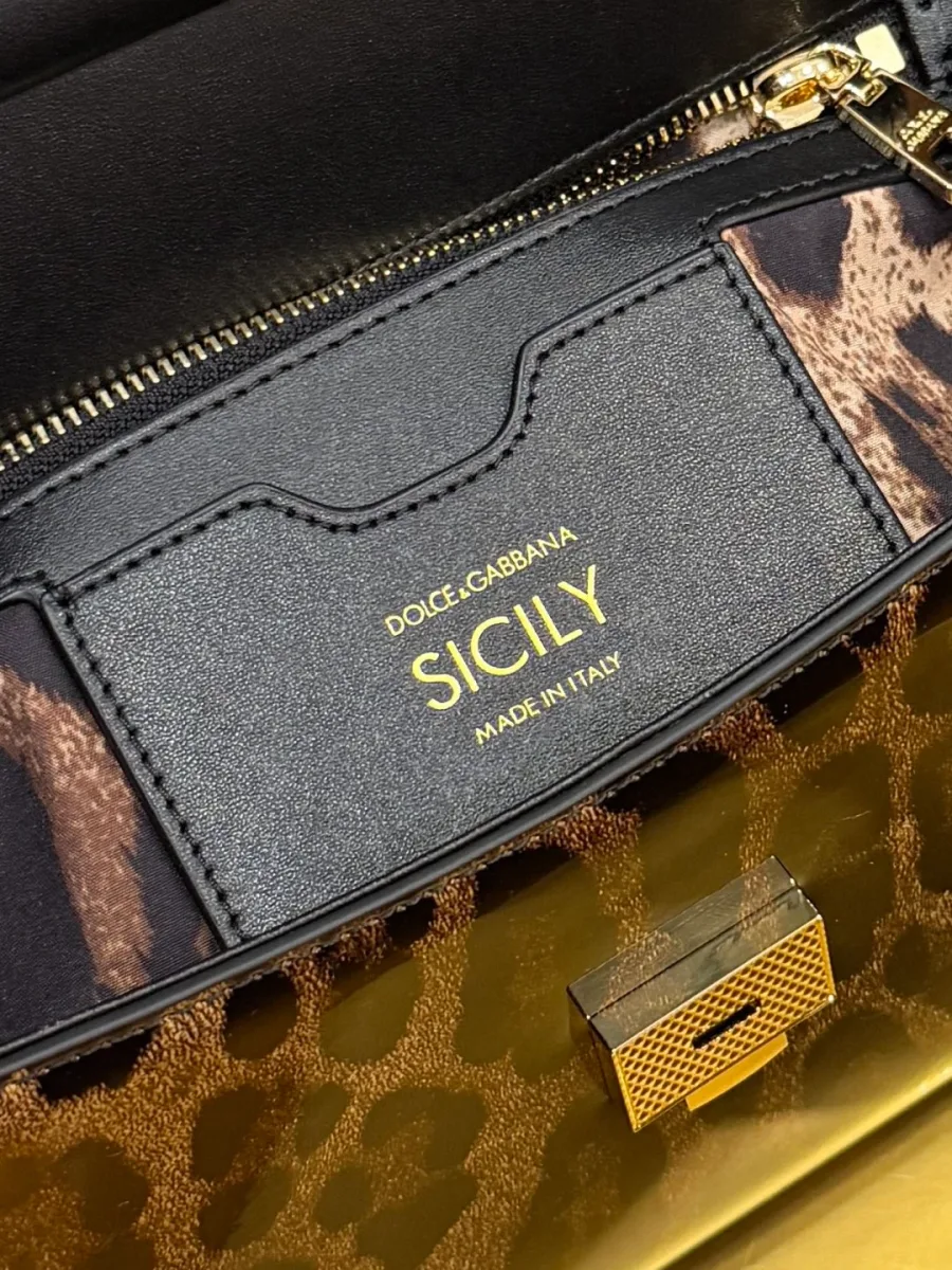 Внутренний карман с кожаным слотом для карт и тиснением Sicily Made in Italy