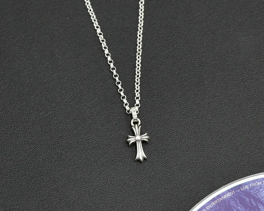 Серебряная подвеска крест Chrome Hearts гравировка