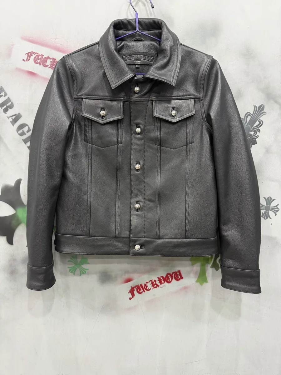 Кожаная куртка Chrome Hearts Type III черного цвета, вид спереди