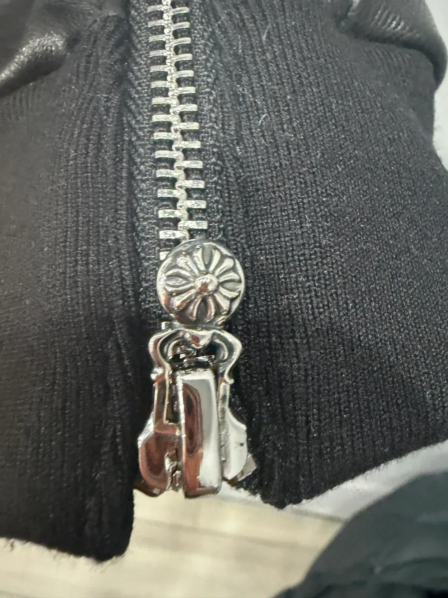 Деталь молнии с бегунком в виде кинжала Chrome Hearts