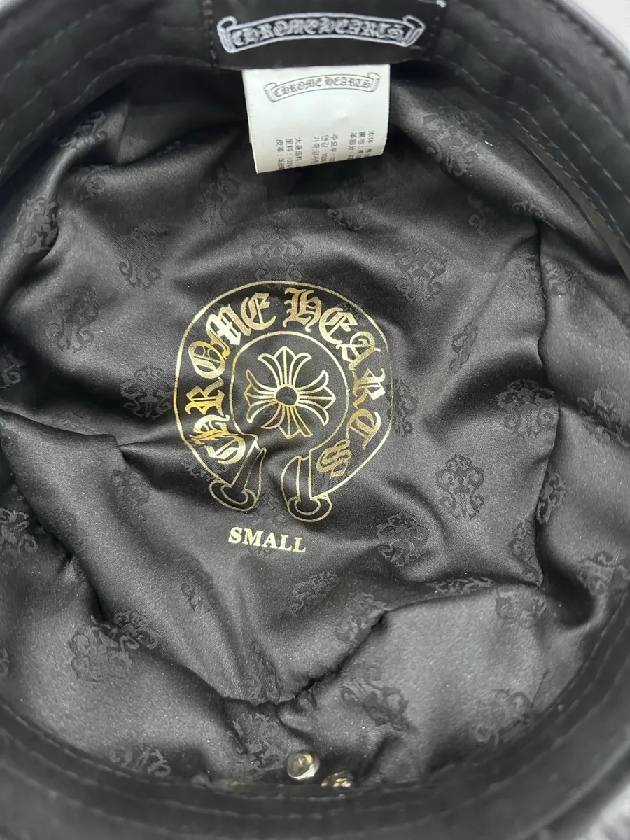 Кепи Chrome Hearts