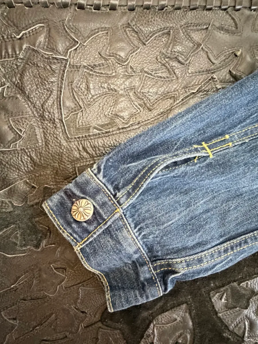 Chrome Hearts x Levi's Джинсовая куртка с кожаными патчами