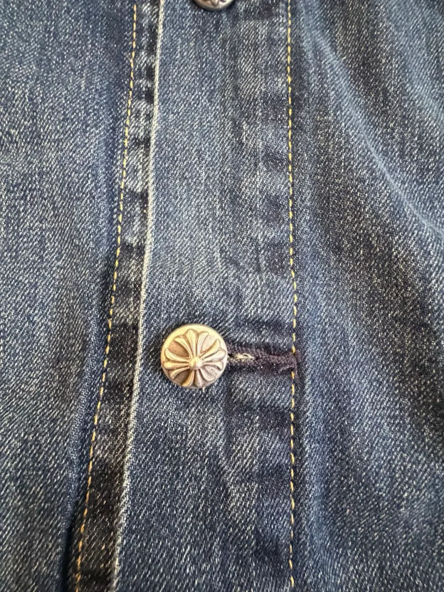 Chrome Hearts x Levi's Джинсовая куртка с кожаными патчами