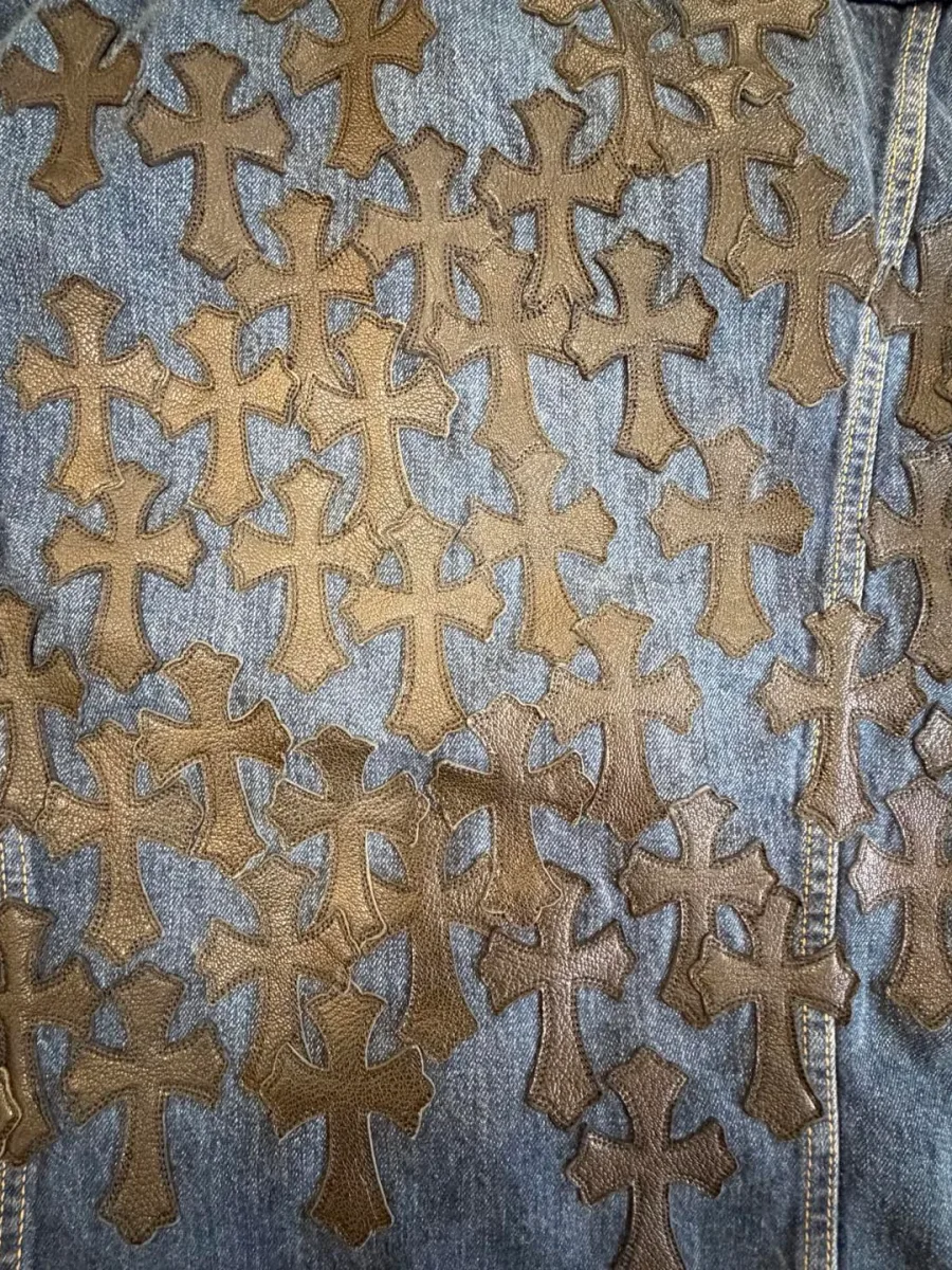 Chrome Hearts x Levi's Джинсовая куртка с кожаными патчами