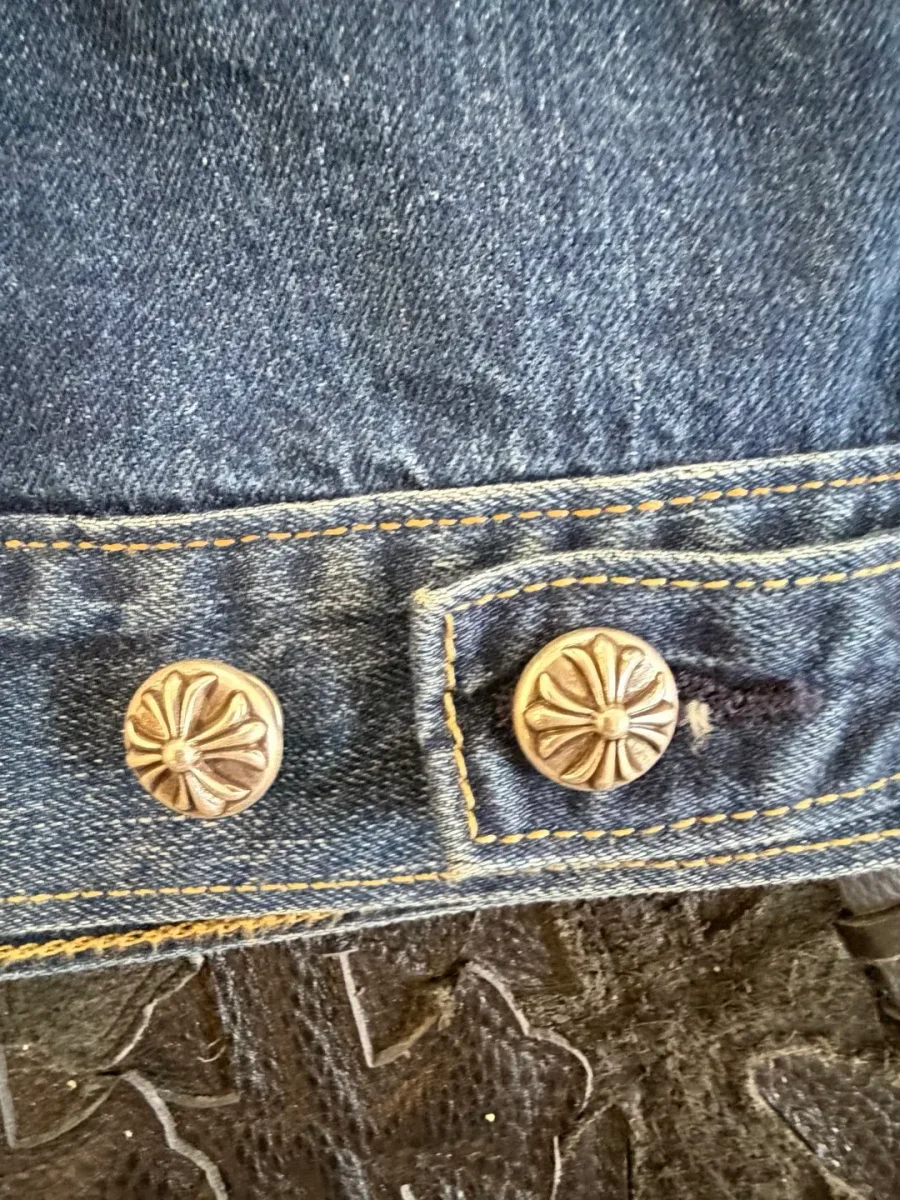 Chrome Hearts x Levi's Джинсовая куртка с кожаными патчами