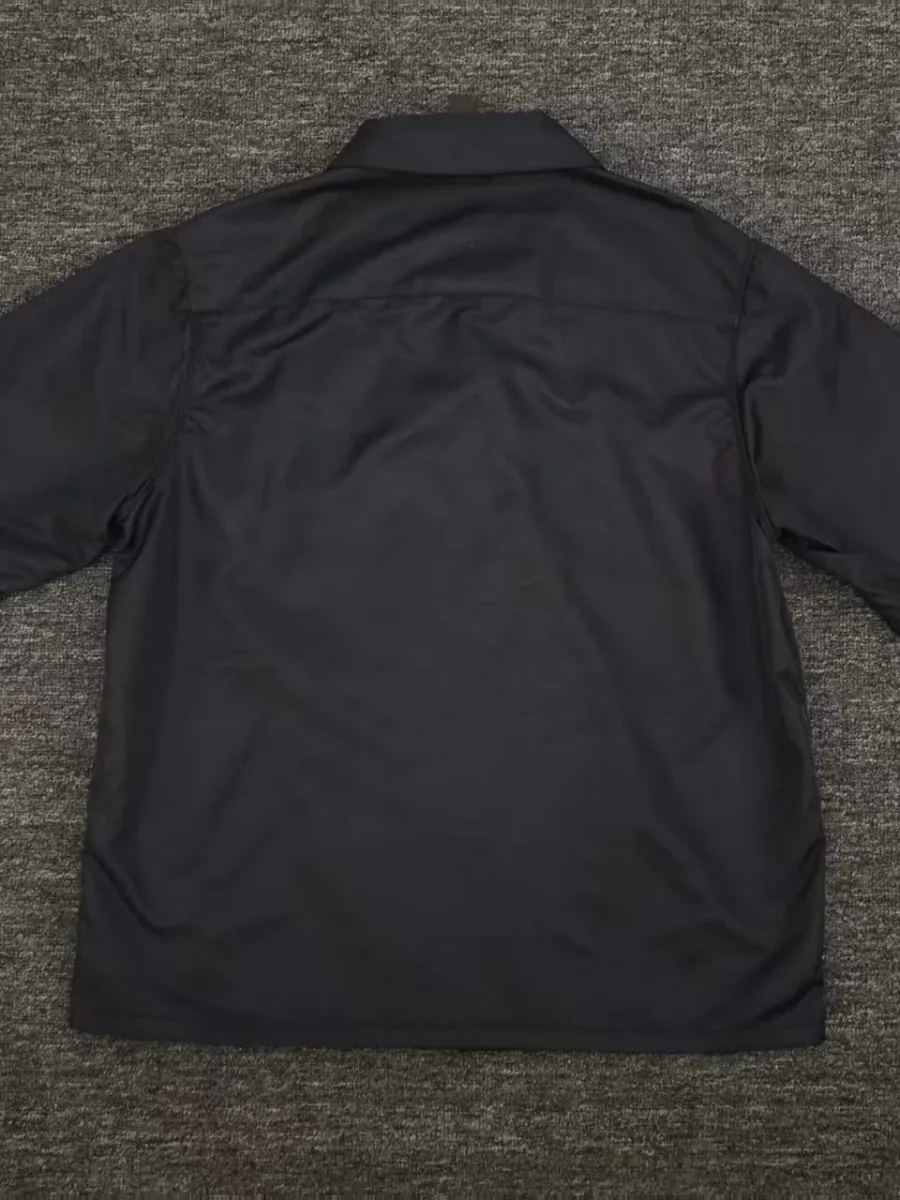 Черная рубашка на молнии Chrome Hearts, вид сзади